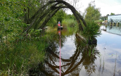 Seilfloß im Wassergarten des UnterWasserReichs Schrems