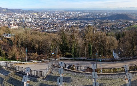 Linz vom Pöstlingberg im Februar