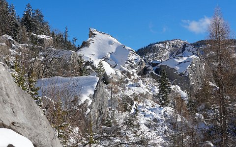 Hütteneck Tour Durch den Felssturz der Zwerchwand