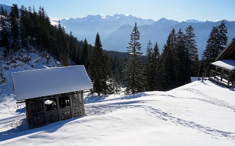 Hütteneck Tour Blick zum Dachstein von der Hütteneckalm.