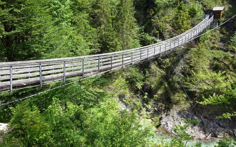 Wasserlochklamm Hängebrücke