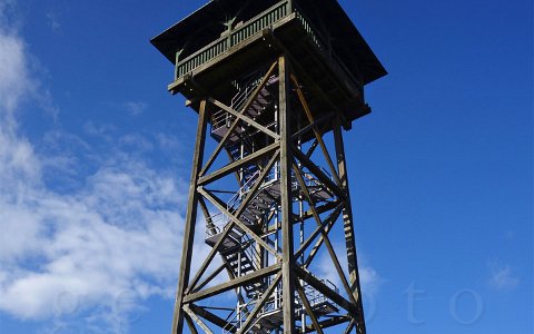 Aussichtswarte Placki in Slowenien.