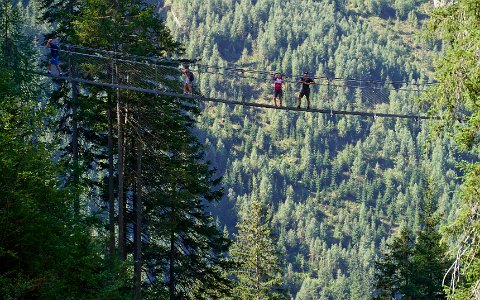 Hängebrücke im Alpinsteig Höll Wilde Wasser, Höllschlucht