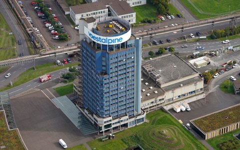 Blauer Turm Bürogebäude der Voestalpine